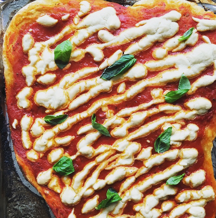 Vegan Tomato Cashew Cheese aPizza Recipe
