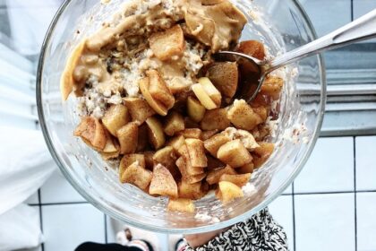 Vegan Cinnamon Apple Peanut Butter Oatmeal