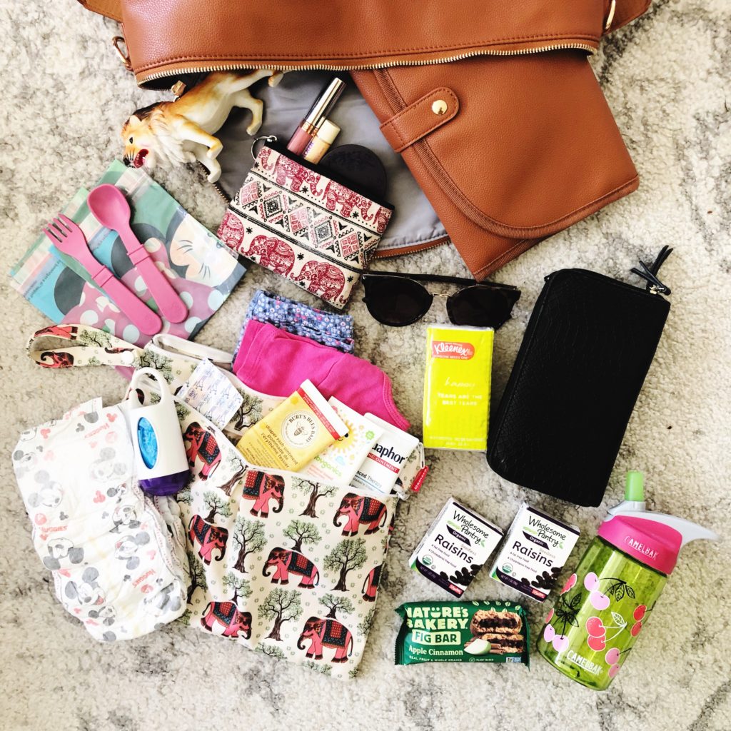 What's In My Diaper Bag (Currently + When Baby #2 Arrives!)