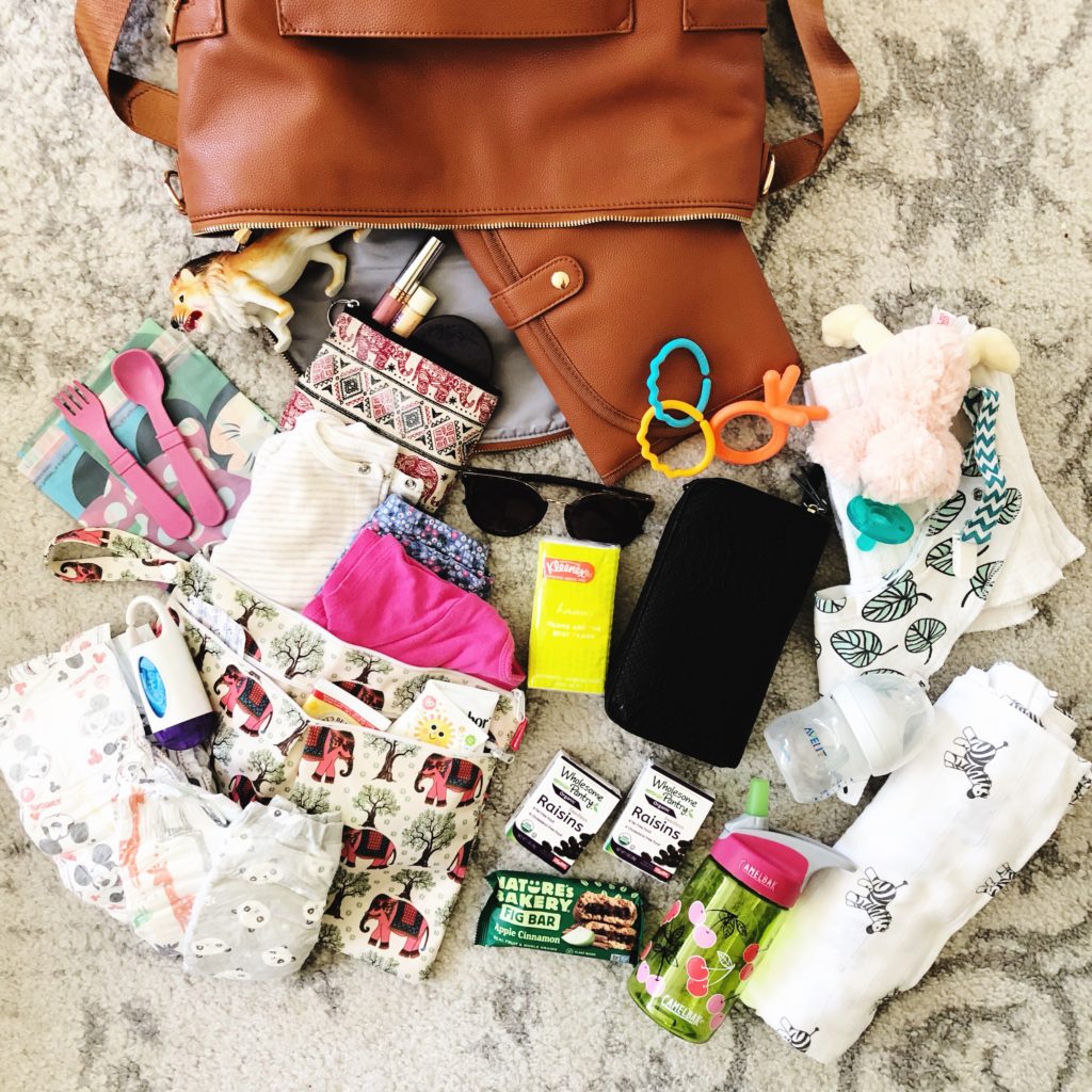 What's In My Diaper Bag (Currently + When Baby #2 Arrives!)