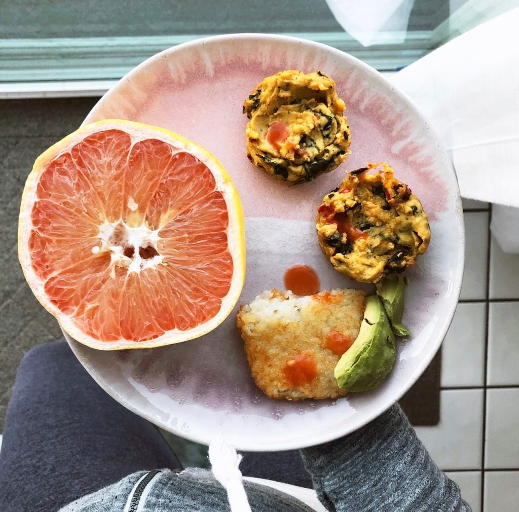 What I Eat As A Nursing Vegan Mom (Postpartum Meal Ideas!)