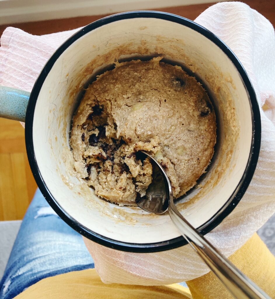 Peanut Butter and Banana Chip Oats in a Mug