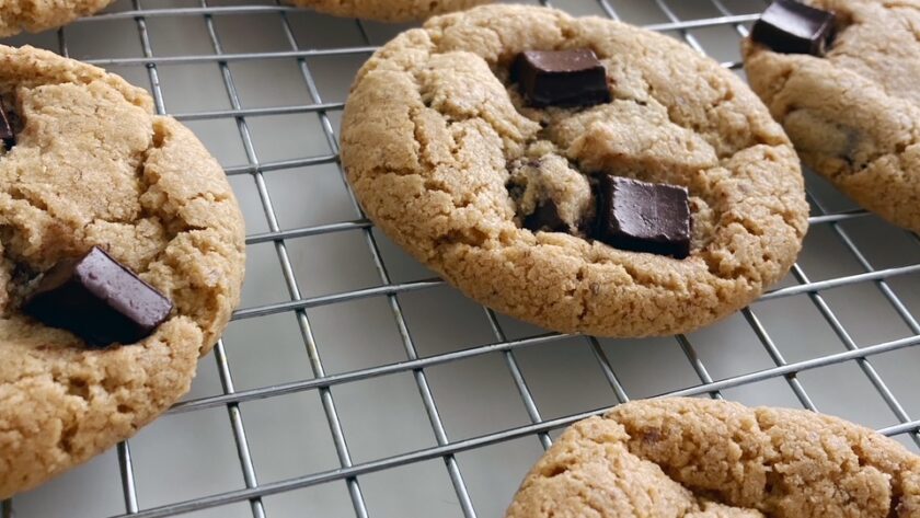 Oat Chocolate Chip Cookies